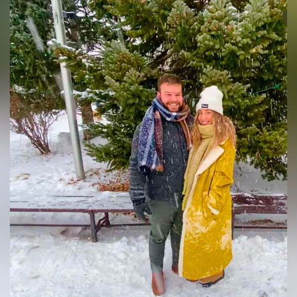 Legendary Winter Dusting Coat - Picture 3 of 5